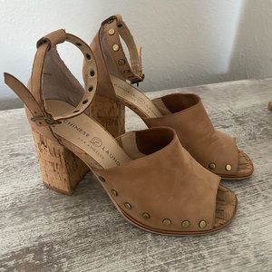 Chinese Laundry tan suede heels